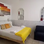 Tourist House - Self Check-in