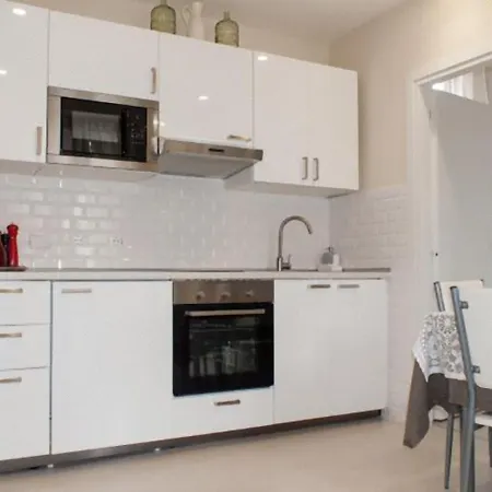 3-tourist House Bologna-mansarda - Self Check-in *