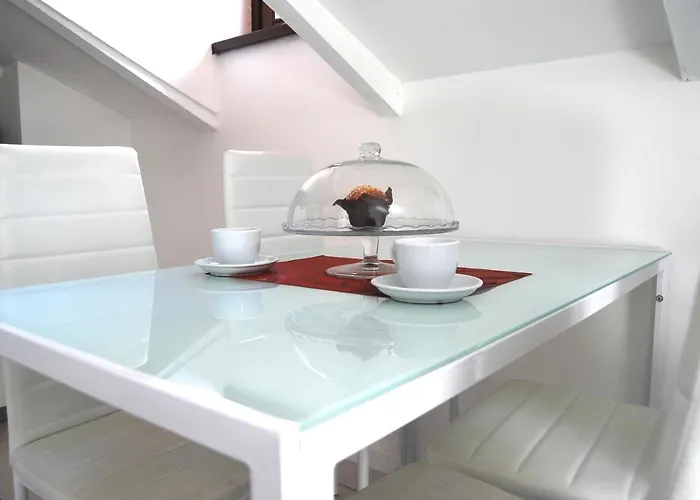 3-tourist House Bologna-mansarda - Self Check-in