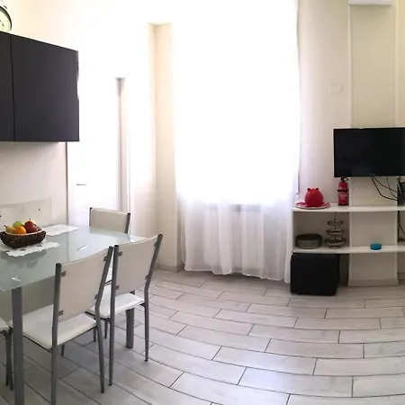 Apartment 3-tourist House Bologna-mansarda - Self Check-in *
