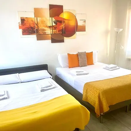 3-tourist House Bologna-mansarda - Self Check-in Apartment Bologna