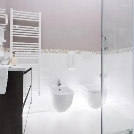 3-tourist House Bologna-mansarda - Self Check-in