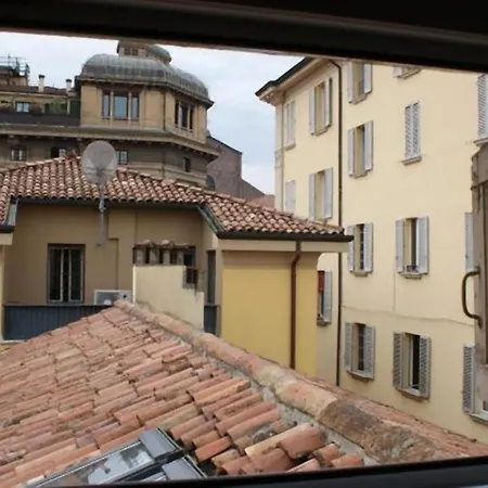 아파트 3-tourist House Bologna-mansarda - Self Check-in 볼로냐