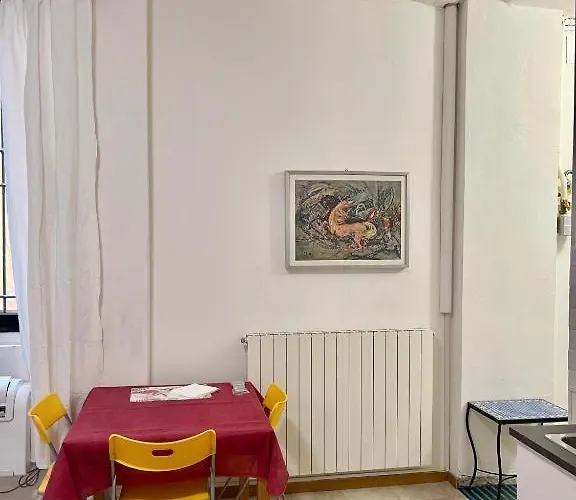 3-tourist House Bologna-mansarda - Self Check-in Boloňa