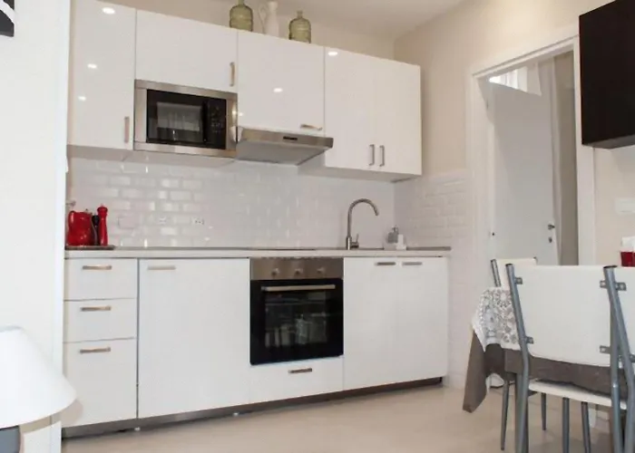 3-tourist House Bologna-mansarda - Self Check-in *