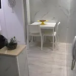 3-tourist House Bologna-mansarda - Self Check-in Apartmán