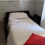 3-tourist House Bologna-mansarda - Self Check-in Boloňa