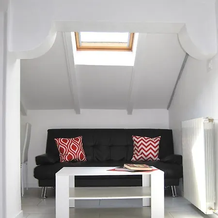 Lägenhet 3-tourist House Bologna-mansarda - Self Check-in Bologna