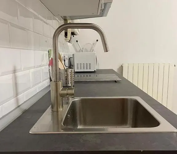 3-tourist House Bologna-mansarda - Self Check-in *