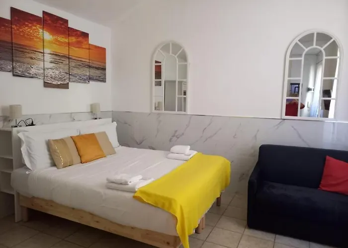 3-tourist House Bologna-mansarda - Self Check-in